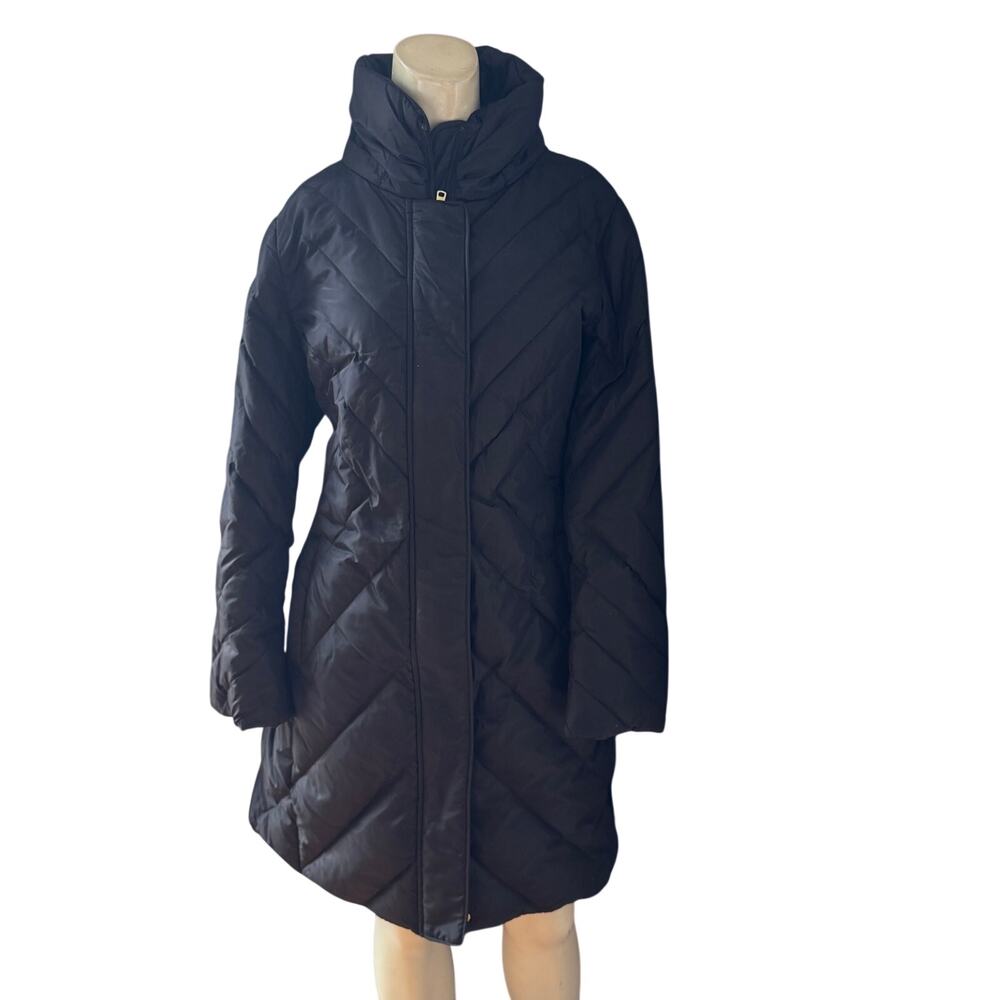 Larry Levine mid-length chevron quilted down coat size medium